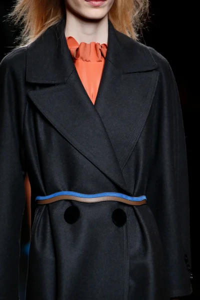 Look 92